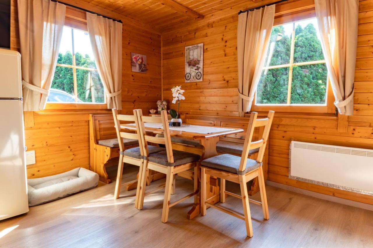 Bella Mura Nature Chalet I27 ポドチェトルテク エクステリア 写真