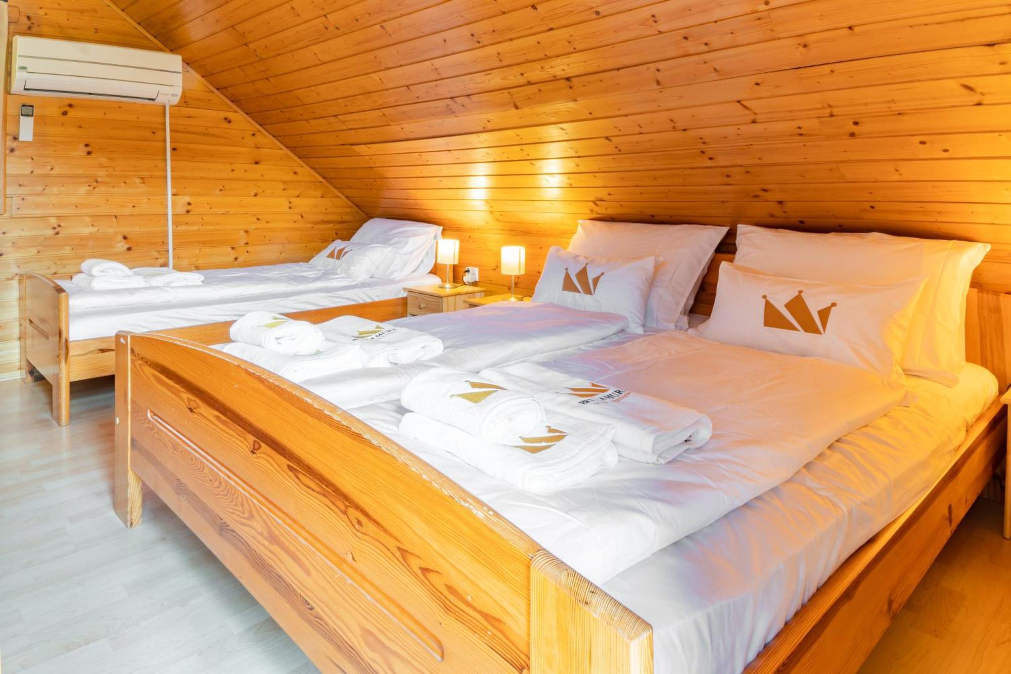 Bella Mura Nature Chalet I27 ポドチェトルテク エクステリア 写真
