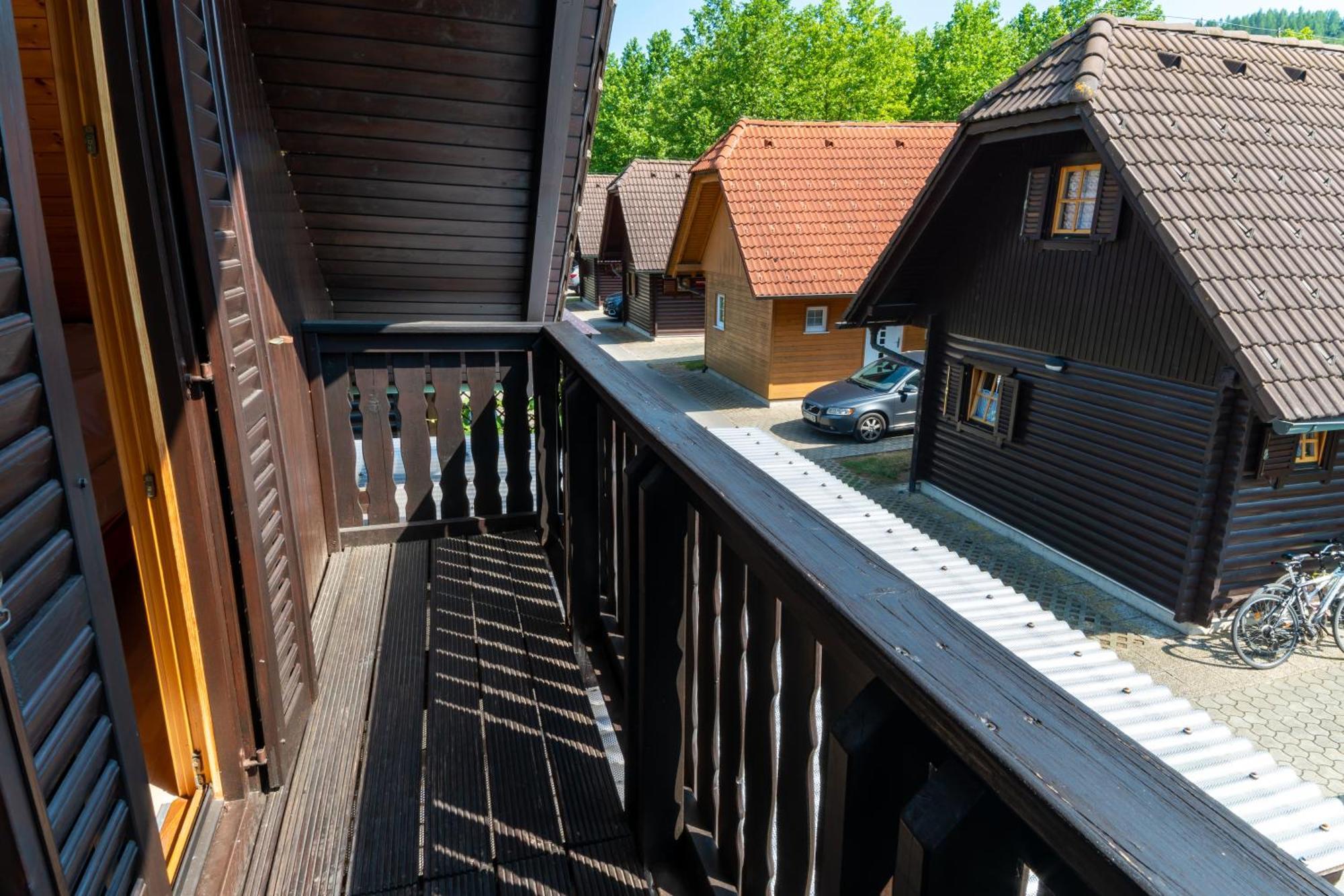 Bella Mura Nature Chalet I27 ポドチェトルテク エクステリア 写真